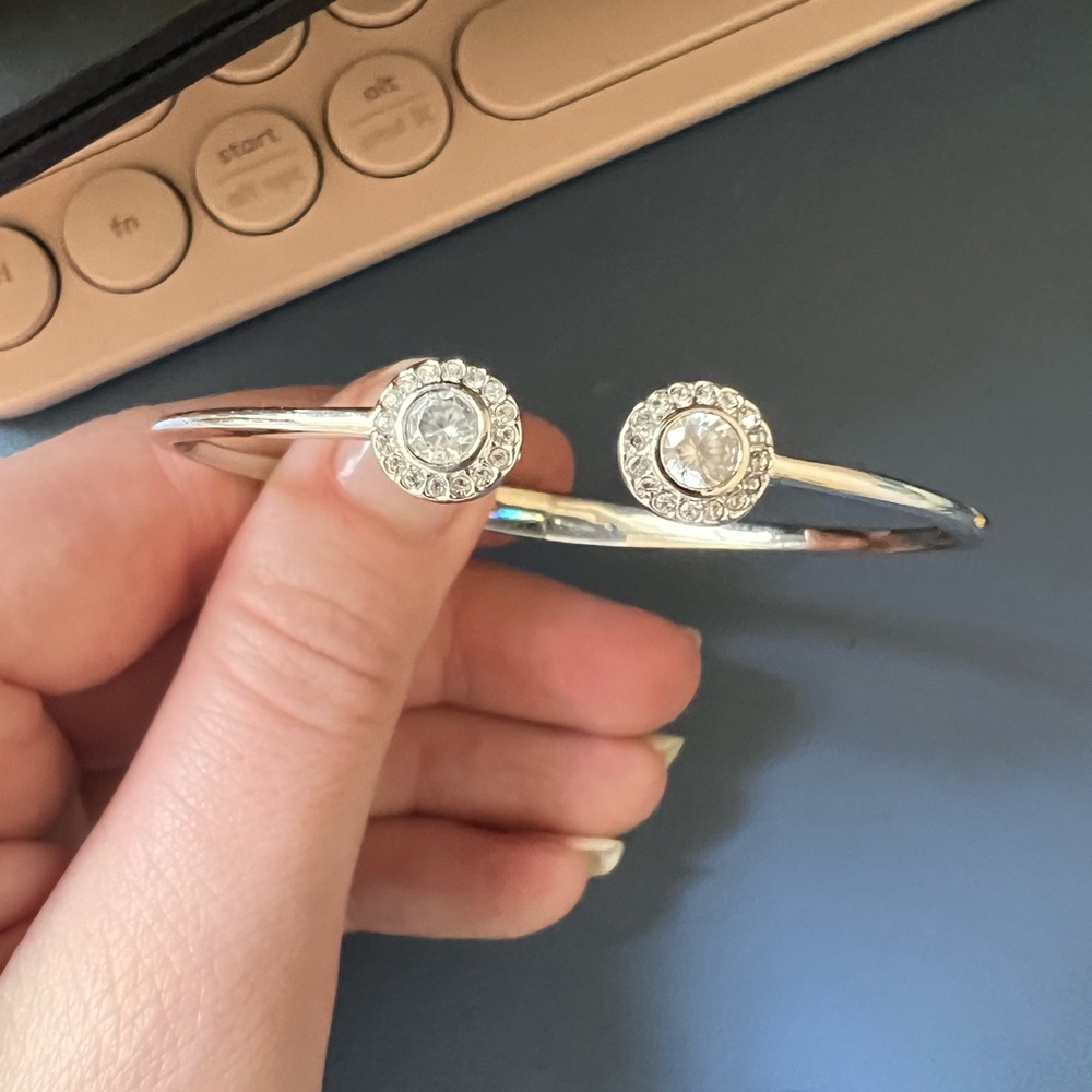 Lot of jewelry, Marc Jacobs, Alex and ani, and more - Picture 4 of 16